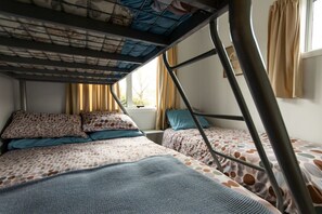 4 chambres, Wi-Fi gratuit, draps fournis