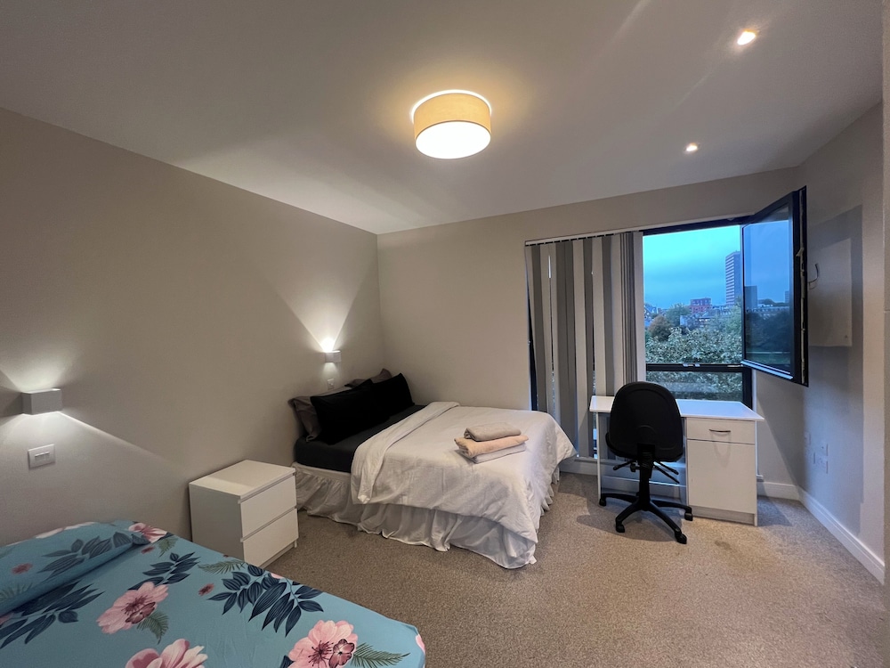 The Charm view London London Vrbo