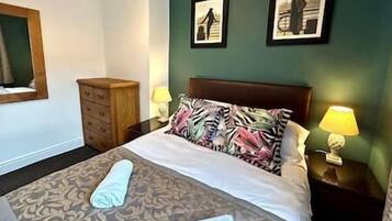 3 bedrooms