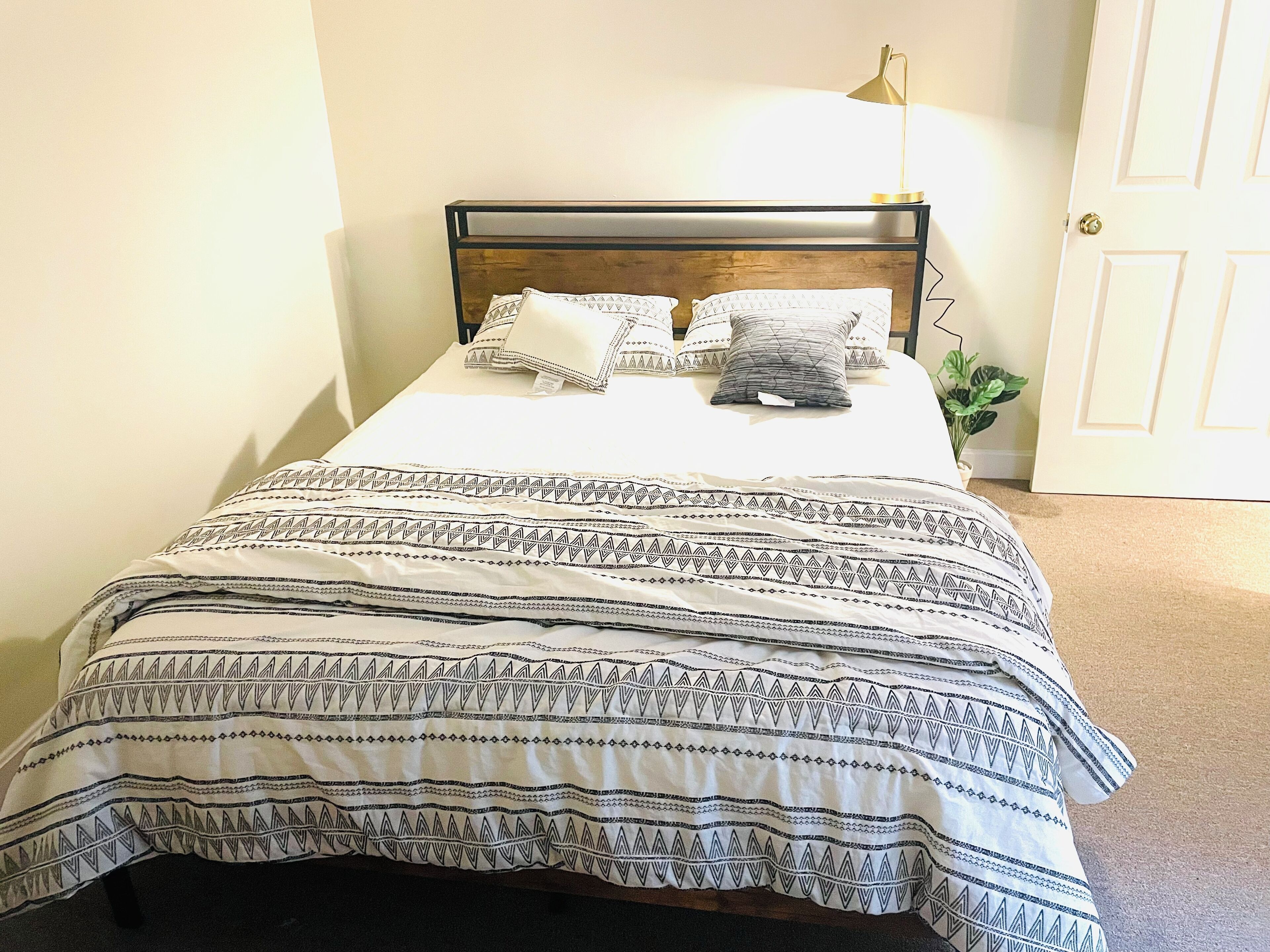2 Schlafzimmer, Bügeleisen/Bügelbrett, WLAN, Bettwäsche