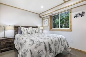 3 habitaciones, cuna de viaje, wifi y ropa de cama 