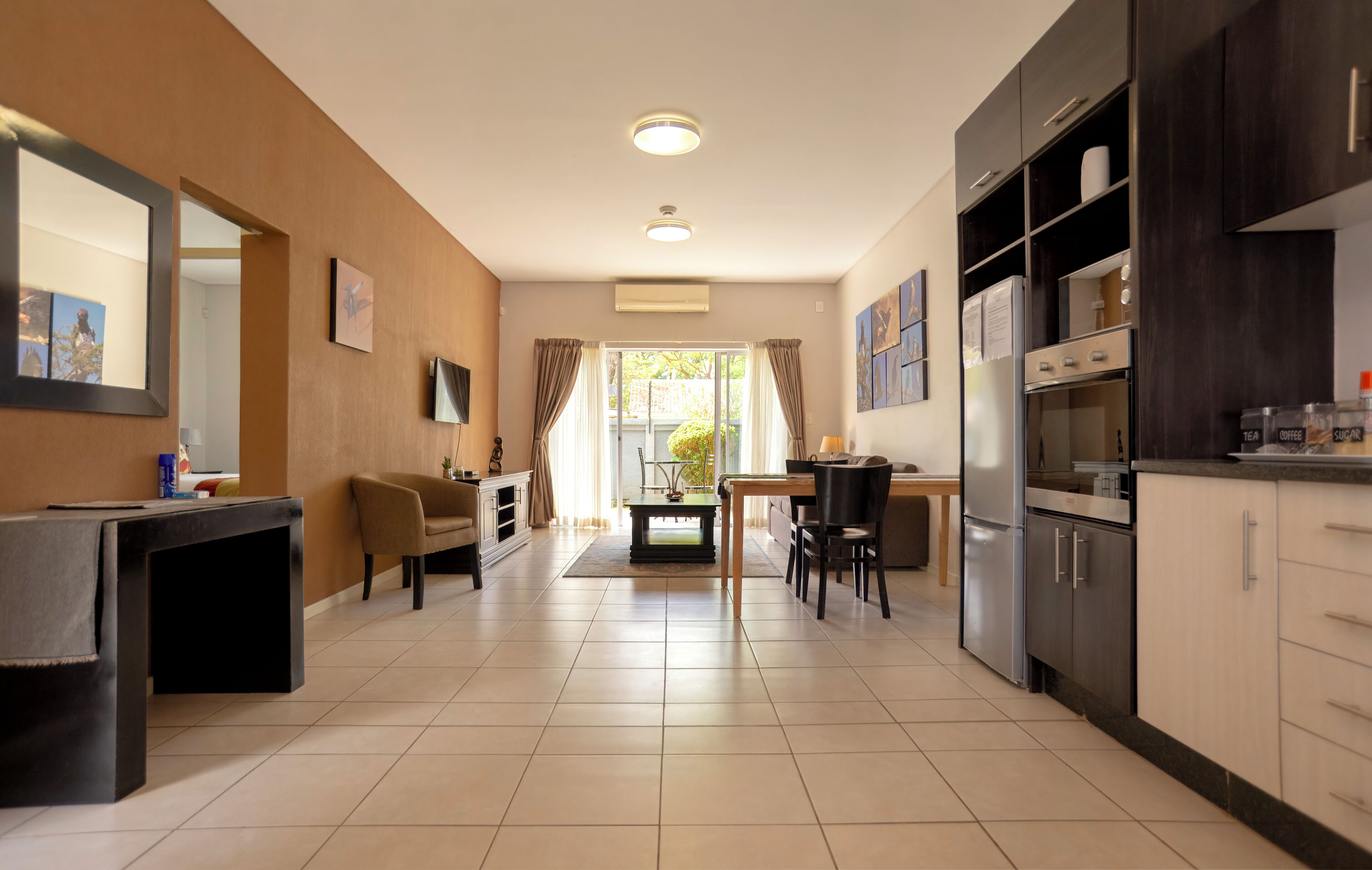 Deluxe Apartment, Garden View | Private kitchen