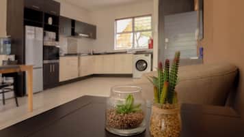 Deluxe Apartment | Living area