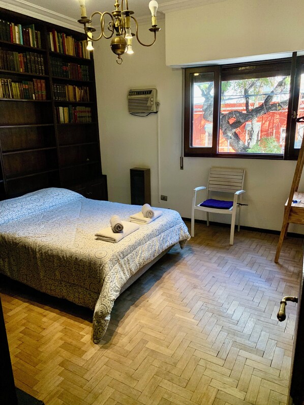 2 bedrooms, WiFi, bed sheets - Apartment with super location (Mendoza)