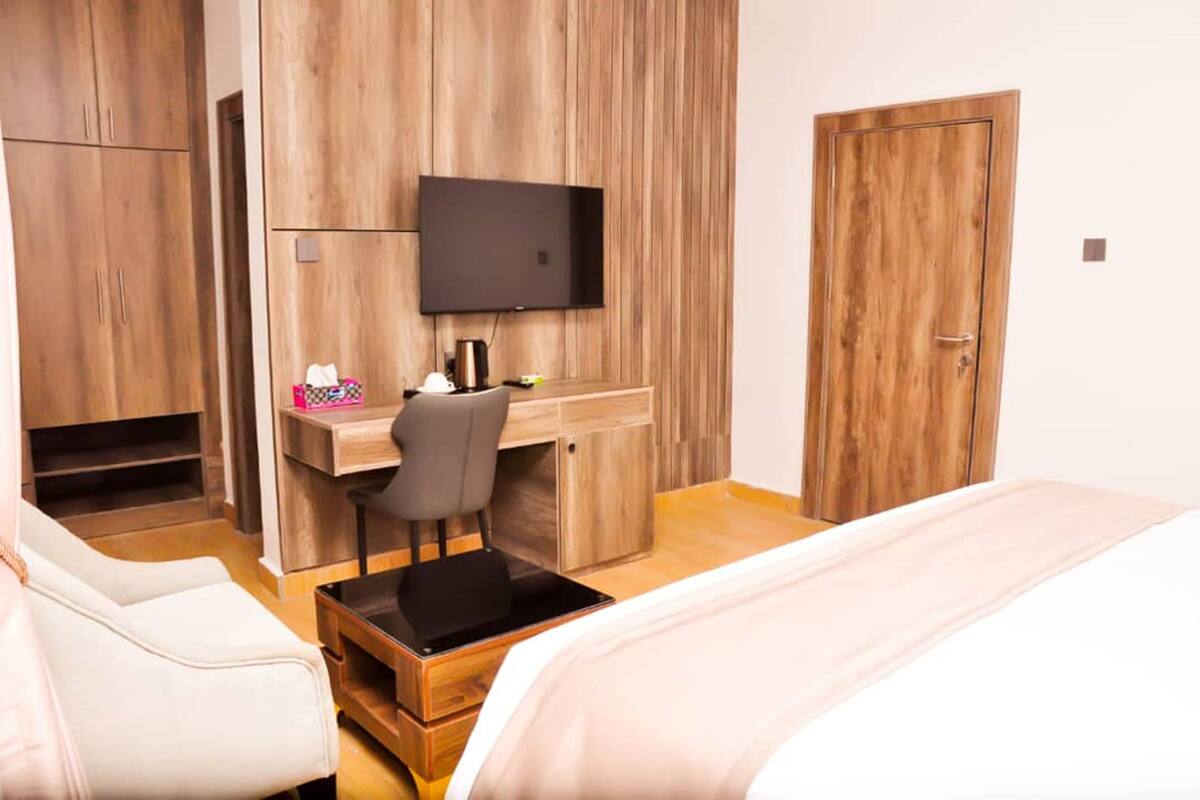 Superior Single Room | Premium bedding, desk, laptop workspace, soundproofing