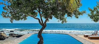 Nochtli Beach House