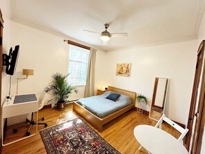 1 bedroom, desk, iron/ironing board, free WiFi