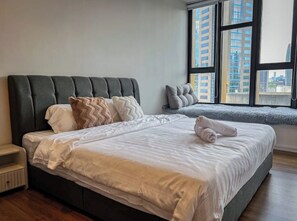 1 habitación, tabla de planchar con plancha y wifi 