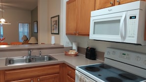 Private kitchen - Adorable Townhouse at Magic Resort no fees-1064 (Kissimmee)