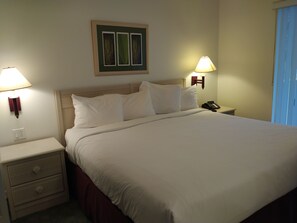 3 bedrooms, iron/ironing board, WiFi, bed sheets - Adorable Townhouse at Magic Resort no fees-1064 (Kissimmee)