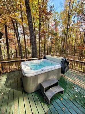 Bain à remous extérieur