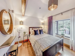 1 chambre, Wi-Fi gratuit, draps fournis