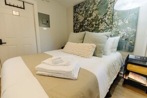1 chambre, fer et planche à repasser, Wi-Fi gratuit, draps fournis