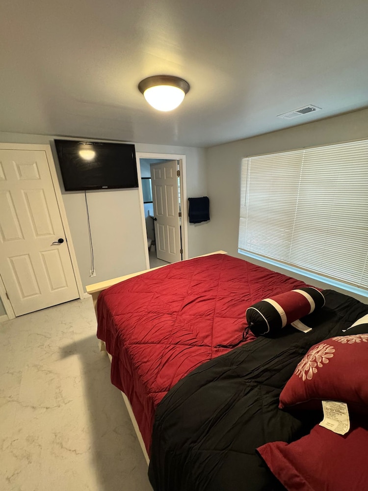 Spacious 4bedroom house in beautiful Atlanta with AC DeKalb County