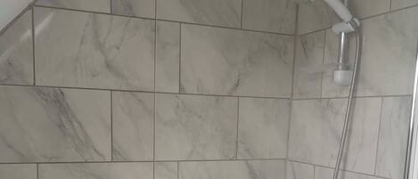 House | Bathroom | Combined shower/tub, deep soaking tub, towels