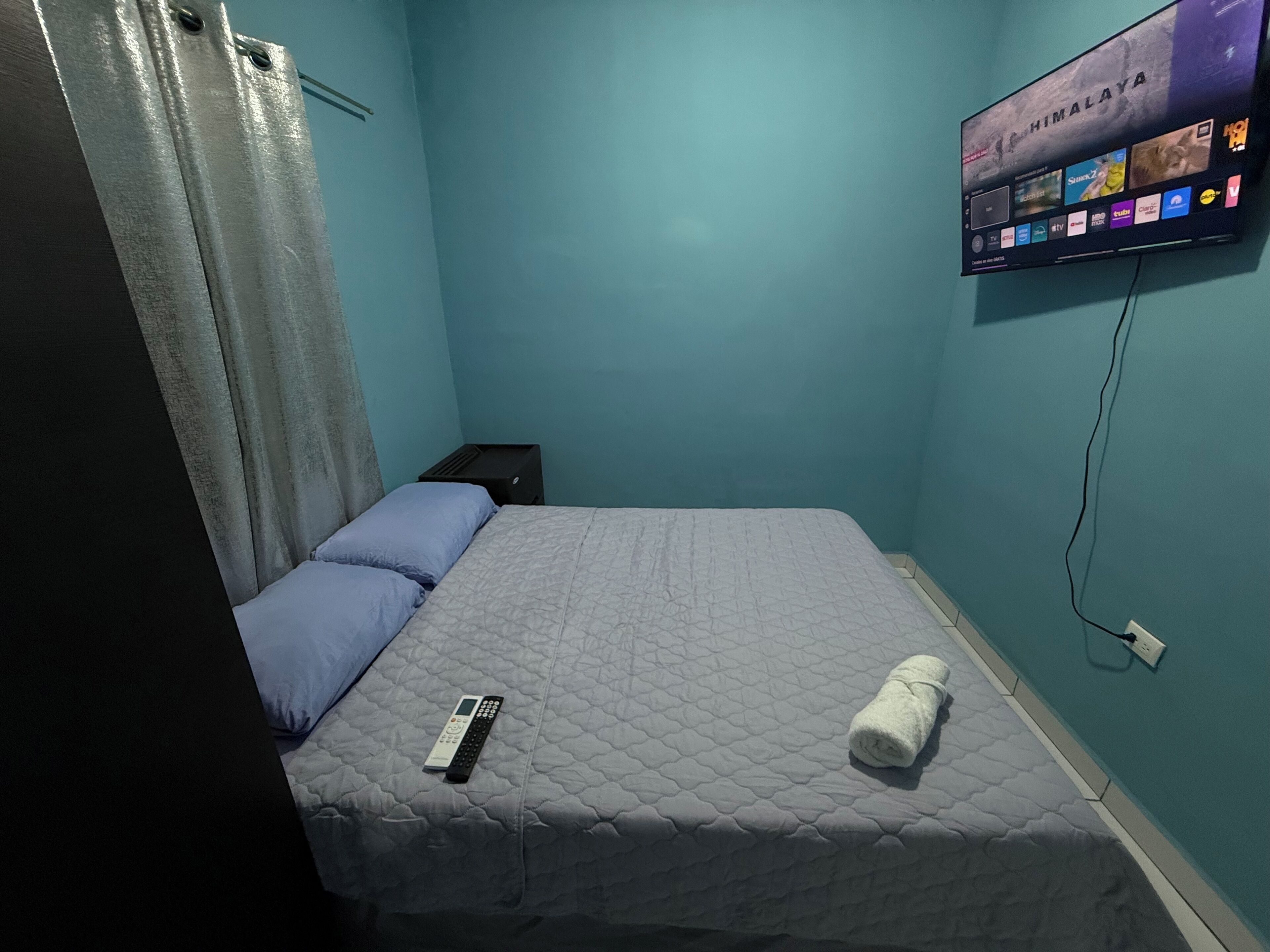 3 多间卧室、熨斗/熨衣板、免费 WiFi、床单
