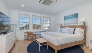 Safe på rommet, strykejern/-brett og wi-fi (inkludert)