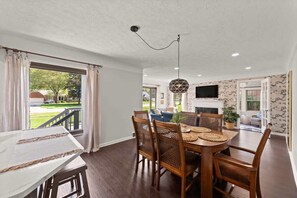 Dining - Luxury Cleveland Home W/ Fitness Equipment & Yard (Parma Heights)