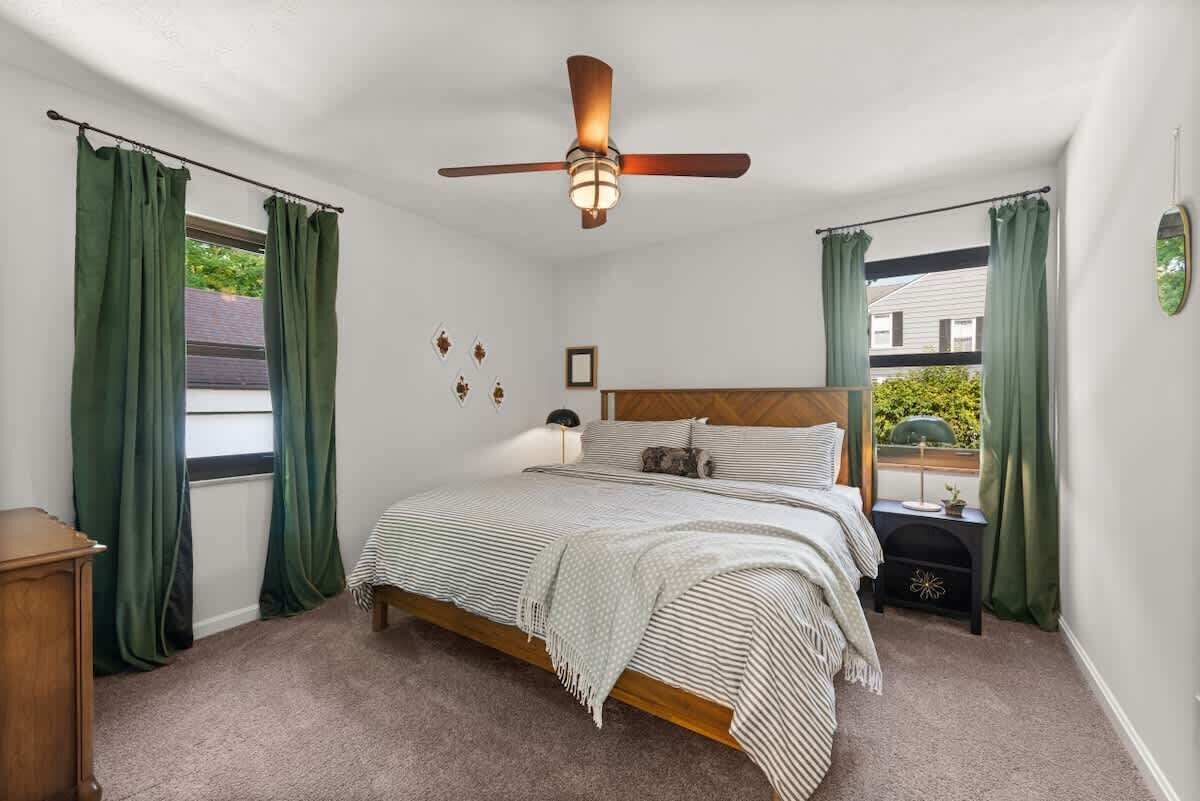 3 bedrooms, iron/ironing board, travel cot, WiFi