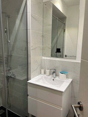 Towels, soap, toilet paper