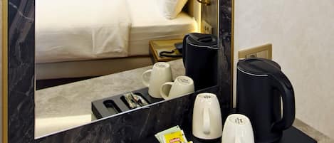 Premium bedding, down comforters, desk, laptop workspace