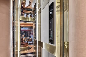 Elevator - Erba Sultanahmet (Istanbul)