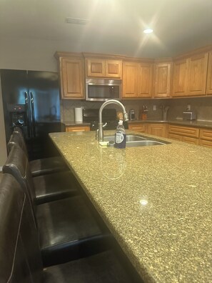 Mikrowelle, Ofen, Herdplatte, Geschirrspüler