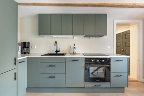 Four, plaque de cuisson, lave-vaisselle