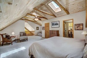 3 chambres, fer et planche à repasser, lit parapluie, Wi-Fi