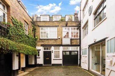 Oxford Circus Apartments