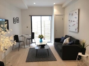 Standard Apartment | Living room | Flat-screen TV - Oxford Circus Apartments (London)