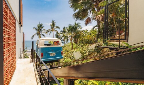 Cozy 3-bedroom condo in charming Sayulita with AC, WiFi