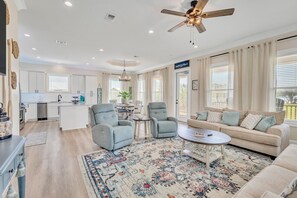 Unclassified image, 4 of 34, button