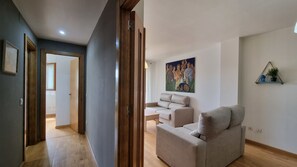 TV - El Rinconin de Bricia - Ground floor with terrace (Bricia)