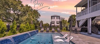 Paradise in the Pass|Sleeps 8|Swimming Pool|Backyard Oasis