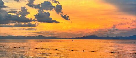 Am Strand, Liegestühle