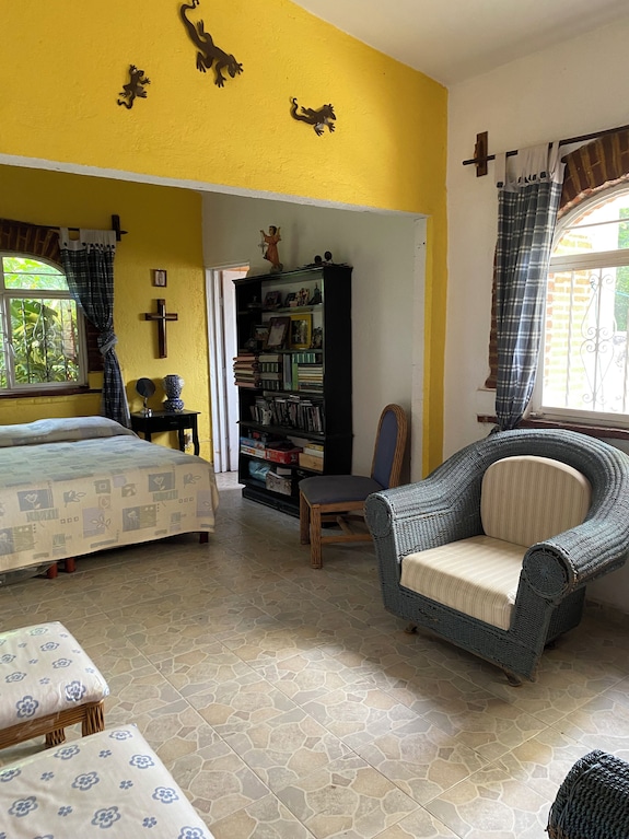 Vrbo Property - Estacas