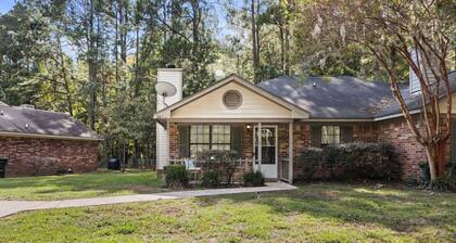 The Pine Grove Retreat