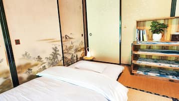 Shared Dormitory, Women only | Free WiFi