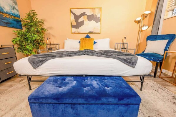 1 Schlafzimmer, Schreibtisch, Bügeleisen/Bügelbrett, WLAN