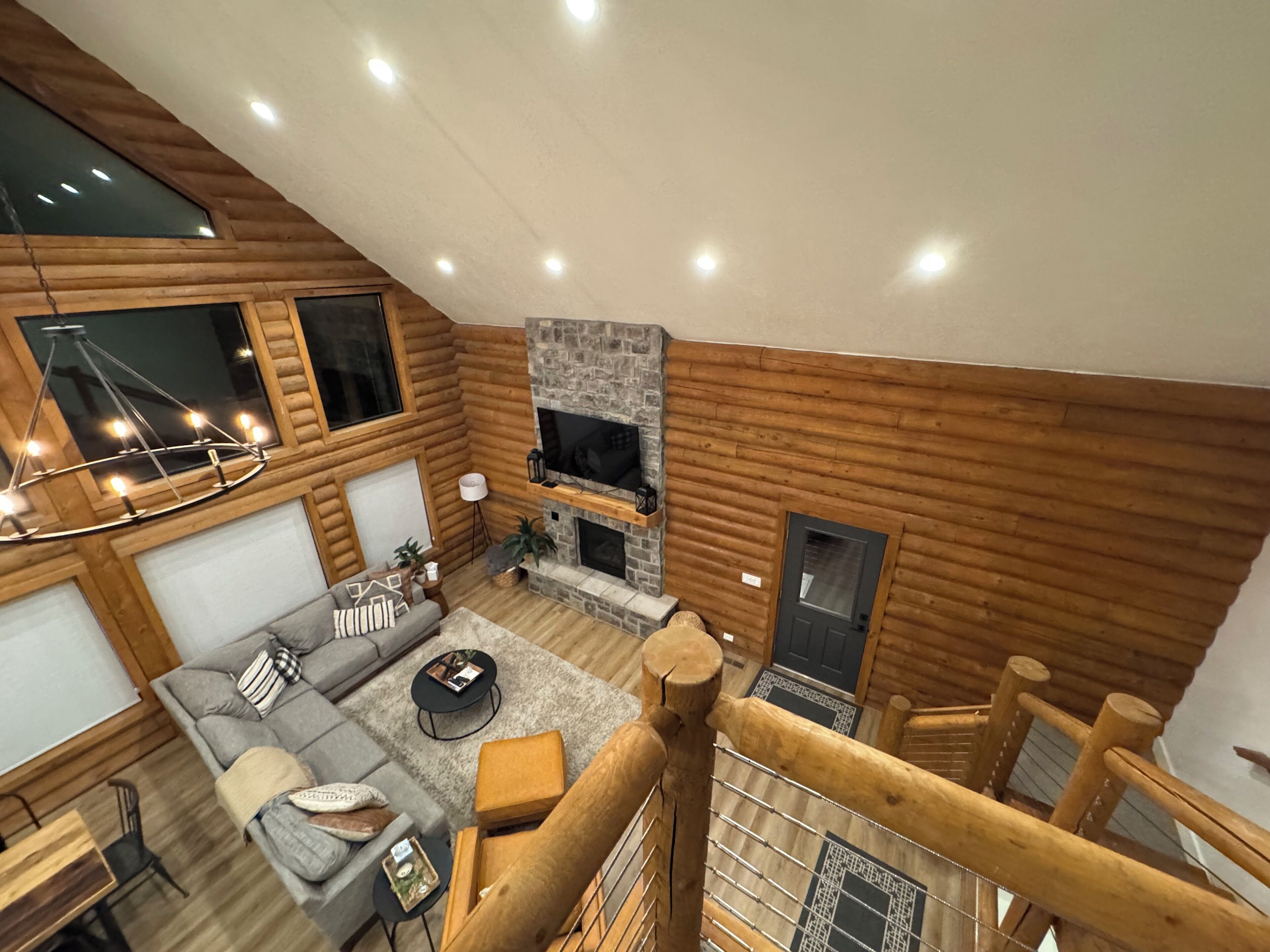 Smart TV, fireplace, table tennis, books