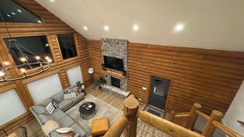 Smart TV, fireplace, table tennis, books