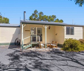 Front of property - Orchid Lane Cottages (Dadswells Bridge)