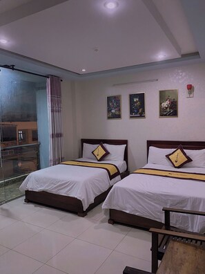 Standard Double Room, City View | Iron/ironing board, free WiFi - Hai Yen Hotel Pleiku by Bay Luxury (Pleiku)