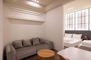 四人房 | 1 間睡房、隔音、免費 Wi-Fi