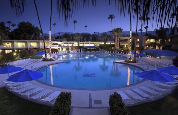 Außenpool, beheizter Pool