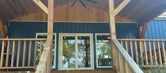 Escape to Little Oak Farm, a peaceful retreat in Fall River, KS.