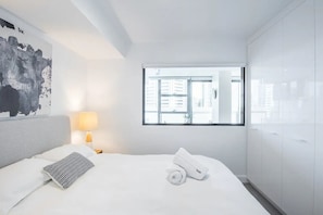 1 chambre, fer et planche à repasser, Wi-Fi, draps fournis