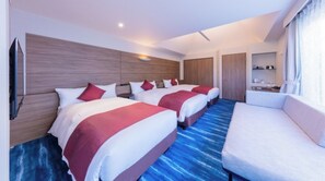 1 bedroom, desk, free WiFi, bed sheets