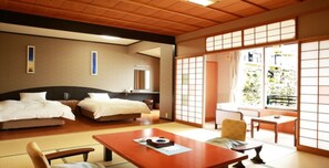 Room - Smoking 2 meals included Modern spacious JapaneseWestern room 2 people   / Kaga Ishikawa (Kaga)